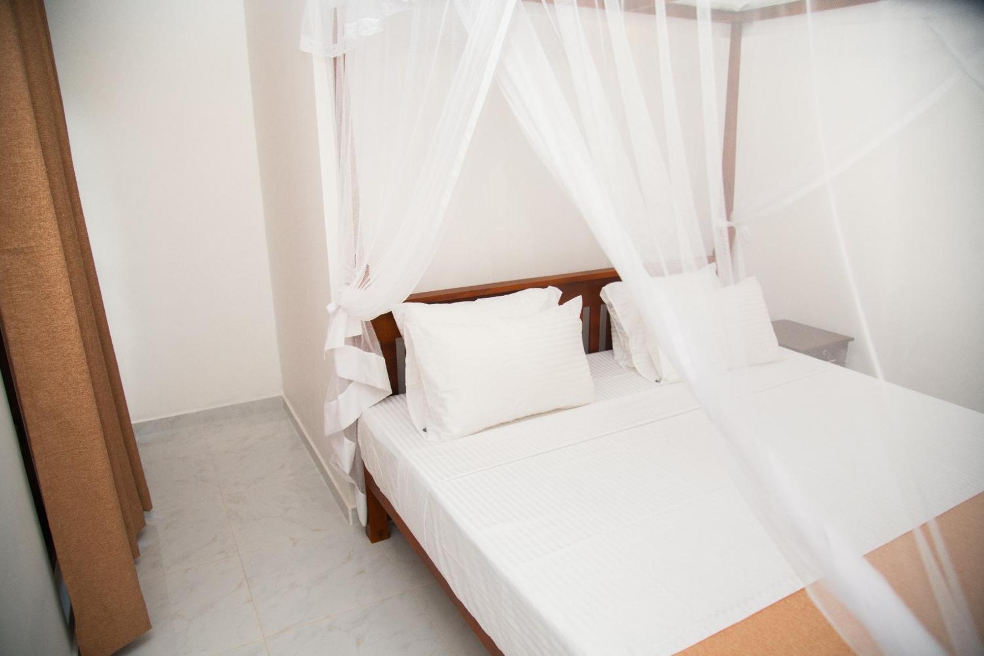 Tango Sunrise Villa Tangalle Buitenkant foto