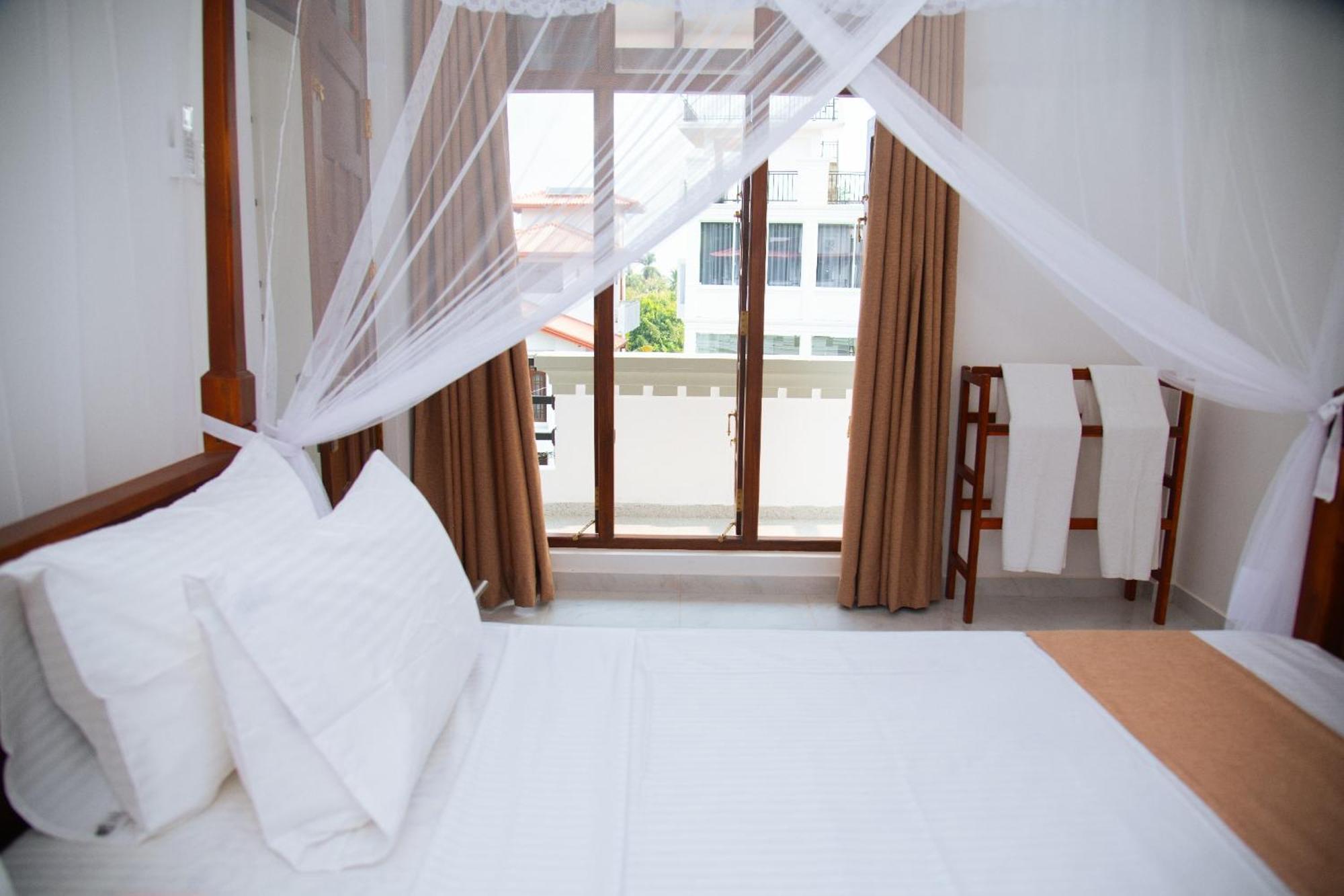 Tango Sunrise Villa Tangalle Buitenkant foto