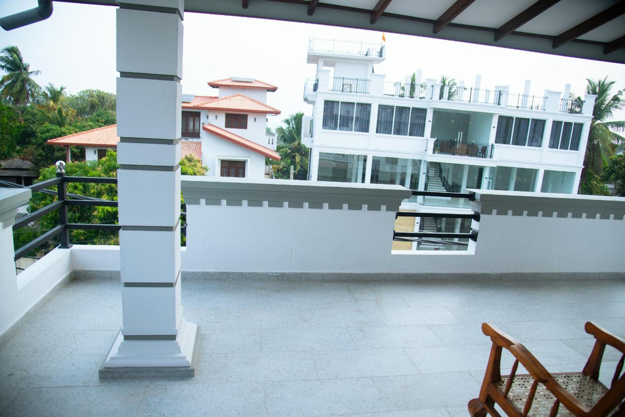 Tango Sunrise Villa Tangalle Buitenkant foto