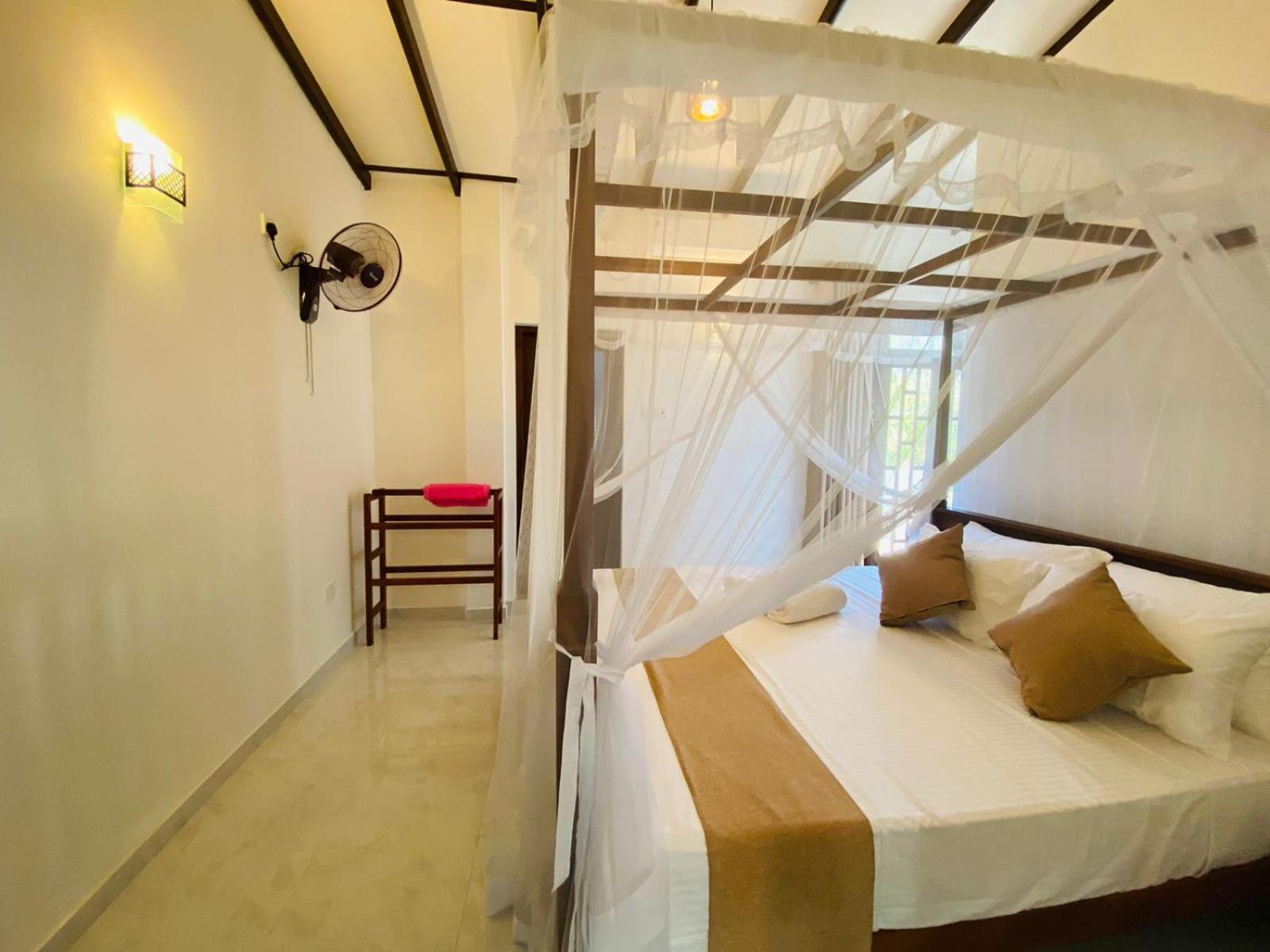 Tango Sunrise Villa Tangalle Buitenkant foto