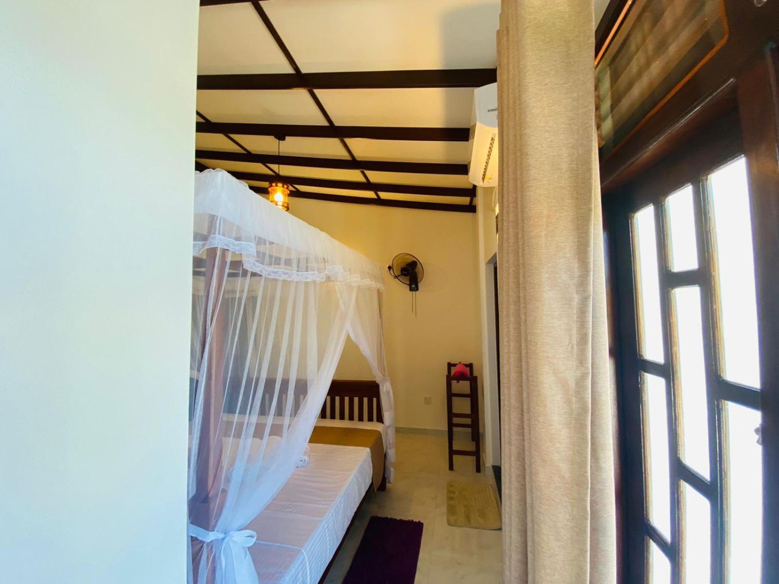 Tango Sunrise Villa Tangalle Buitenkant foto