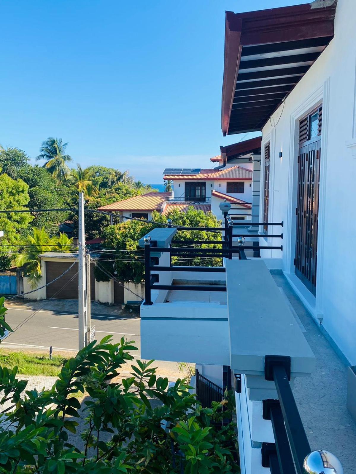 Tango Sunrise Villa Tangalle Buitenkant foto